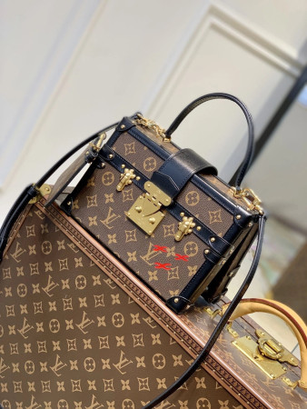 LV PETITE MALLE V M46309