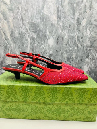 UA G*u*i SLINGBACK PUMP