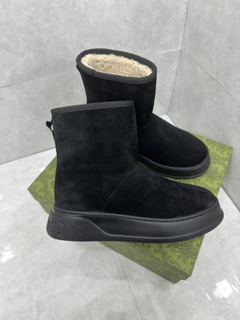 UA G*u*i Boot