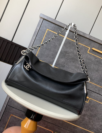 Ch*el OHANEL hobo bag 40x30x15cm