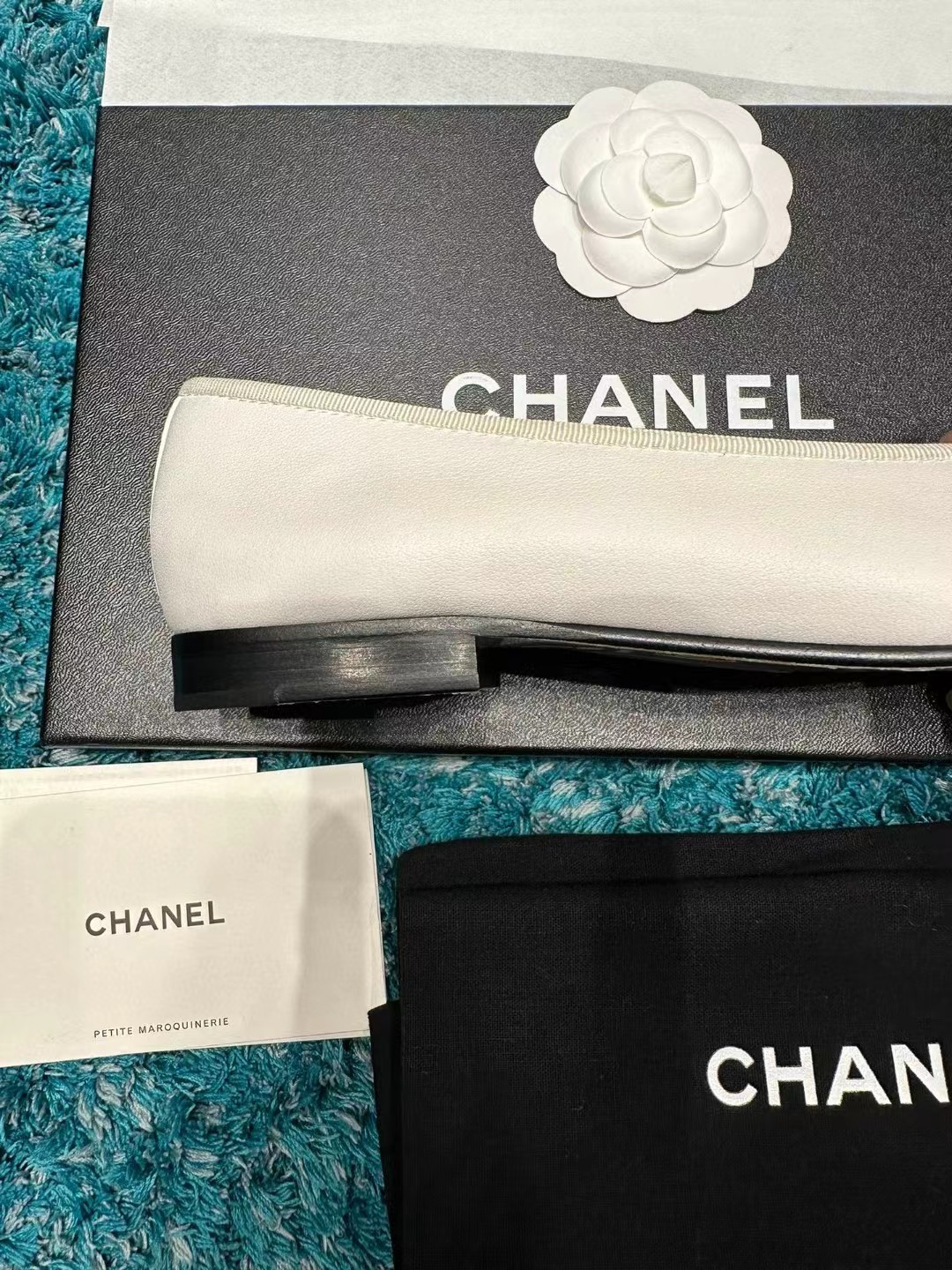 Ch*el BALLET FLATS Lambskin & Grosgrain