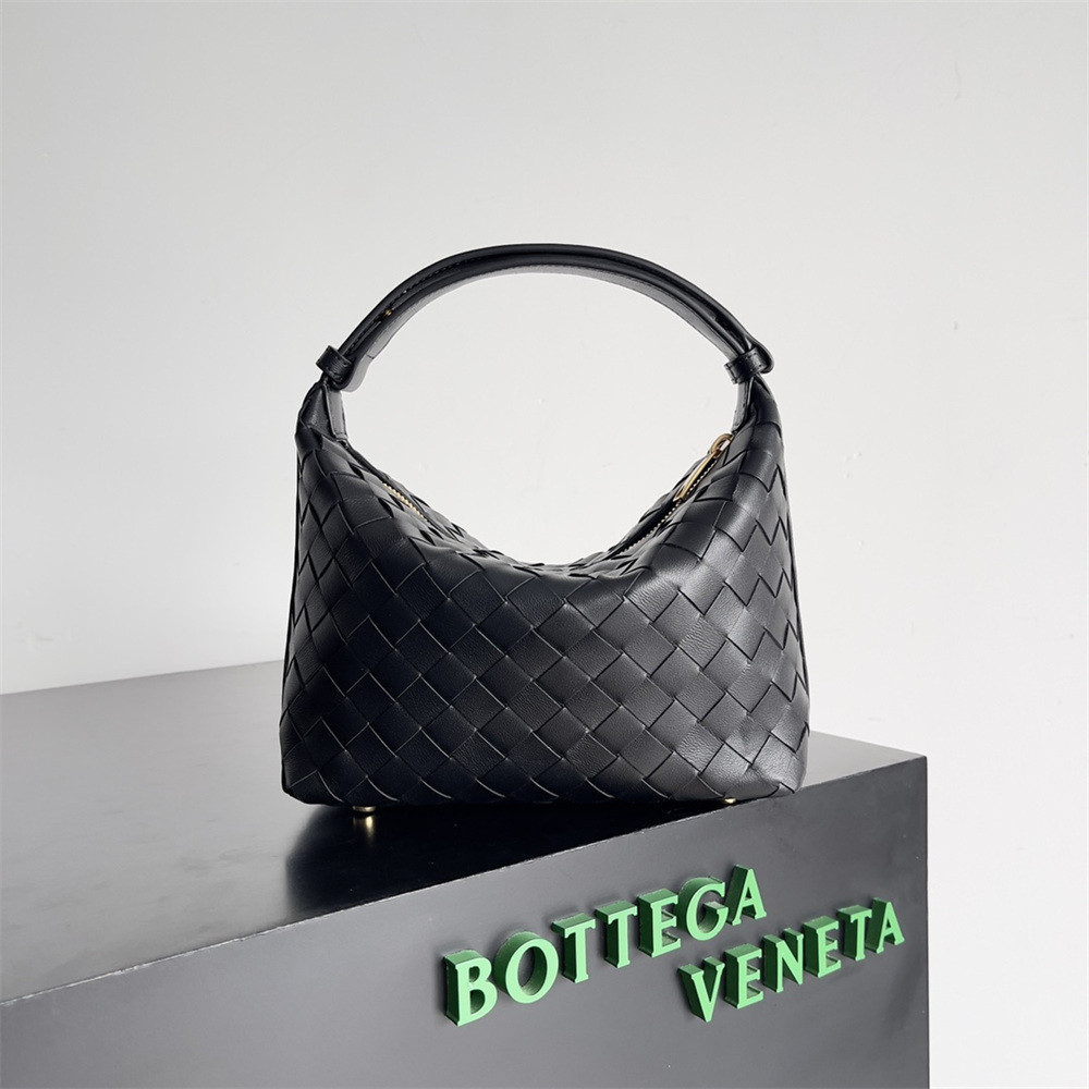 Bo*te*ga Ve*ne*ta Mini Wallace 22x13x9cm