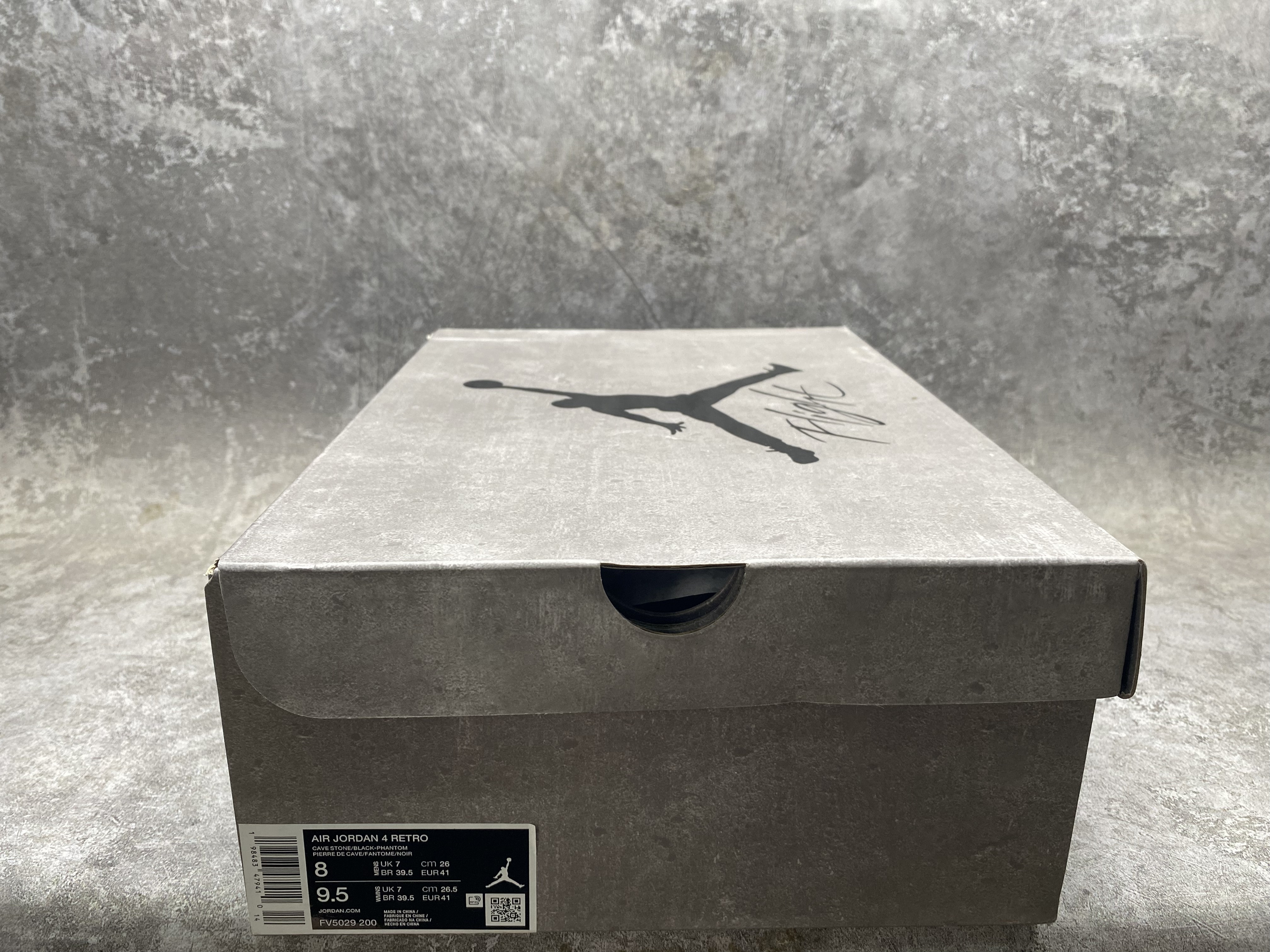 UA Air Jordan 4 Retro