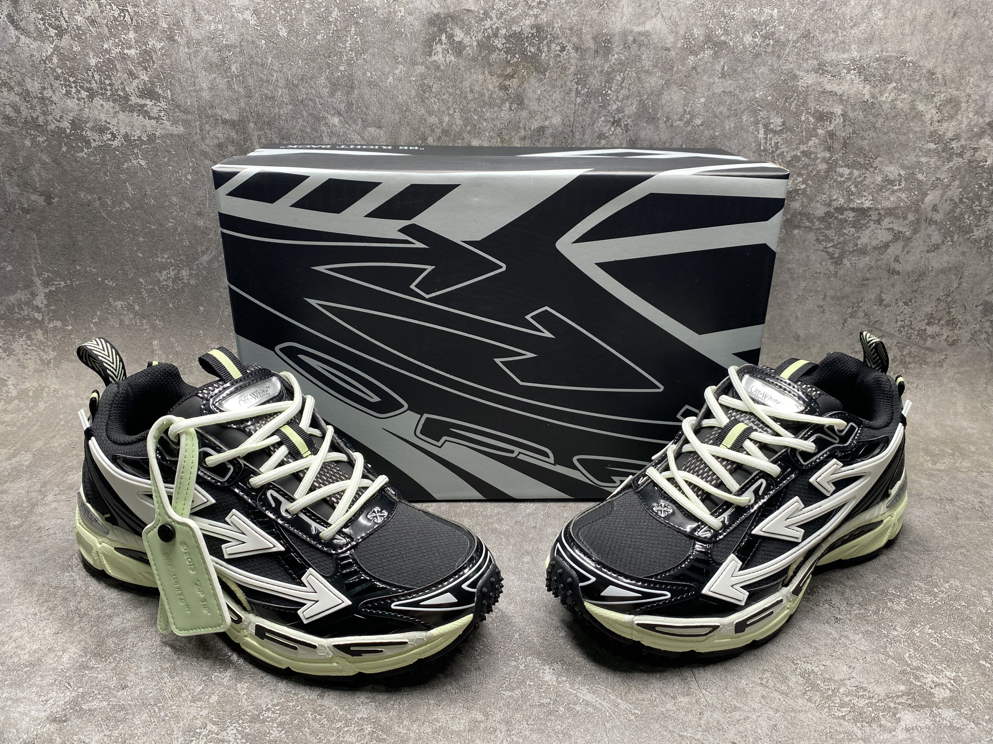 UA Off-White "BE RIGHT BACK"