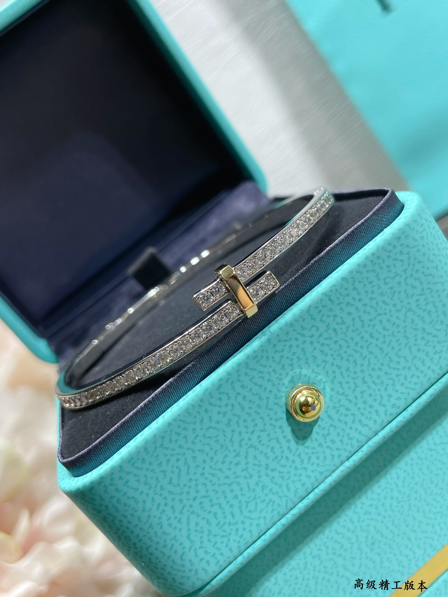 T*f*ny & co. circle dual-tone bracelet