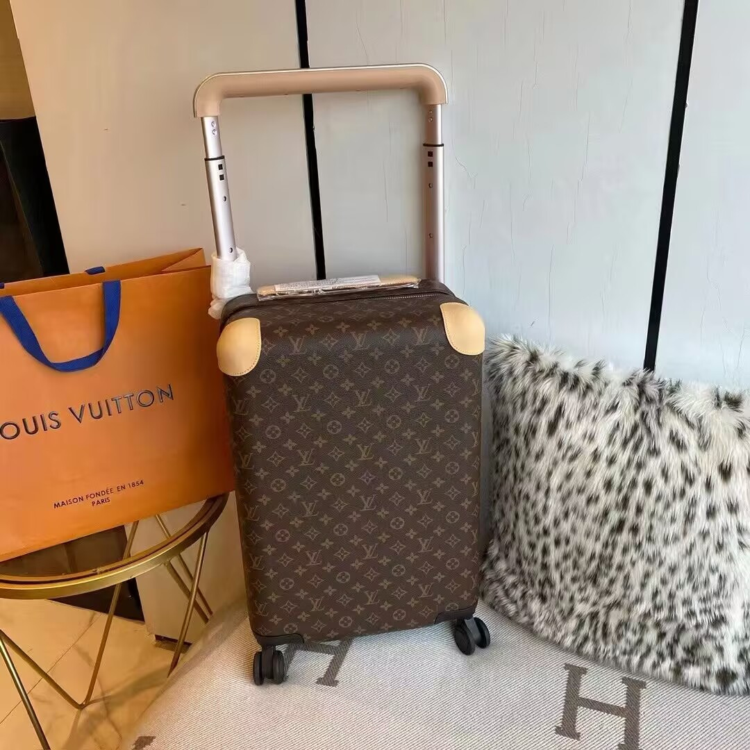 LV Horizon 50 M13768 36x50x19cm