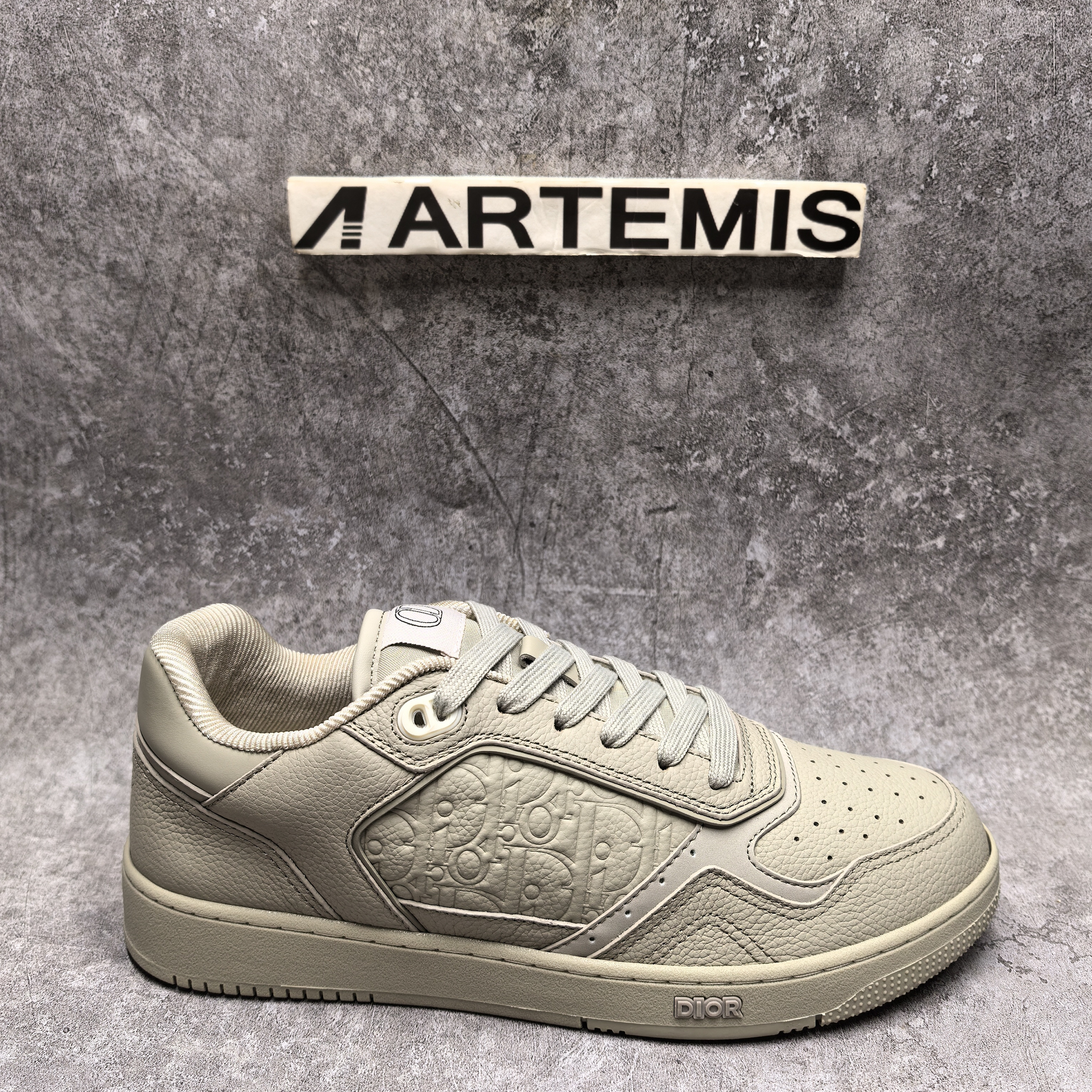 UA D*0r Sneaker