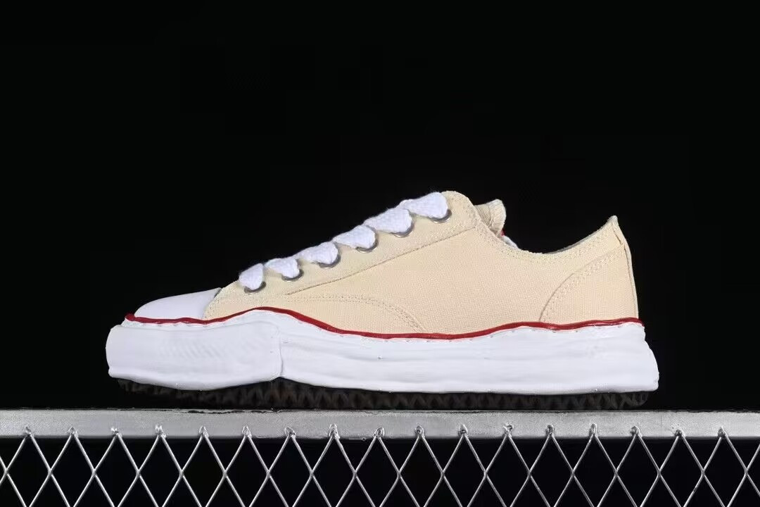 UA Maison Mihara Yasuhiro Peterson Low Canvas Natural