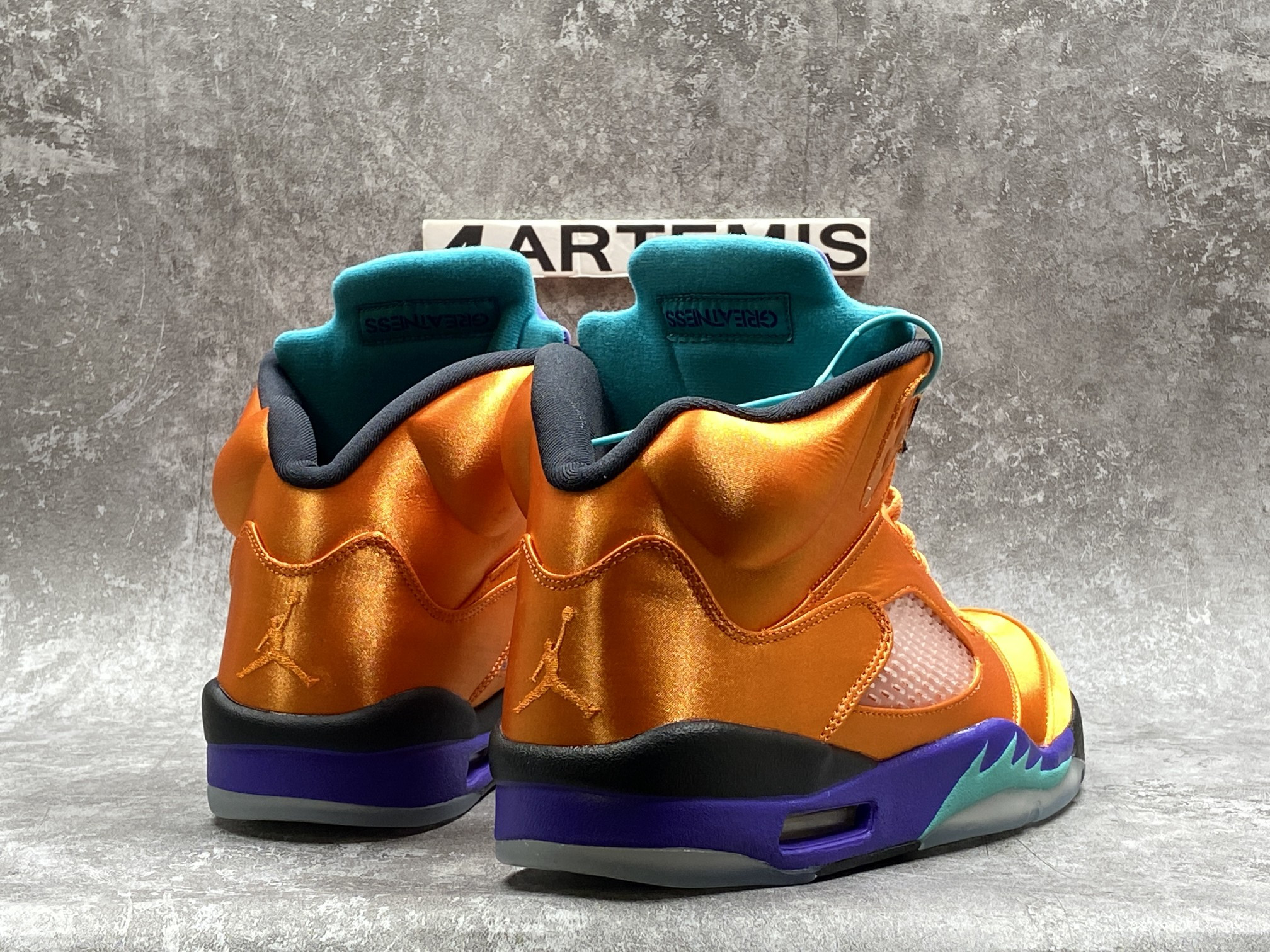 Air Jordan 5 Retro Orange