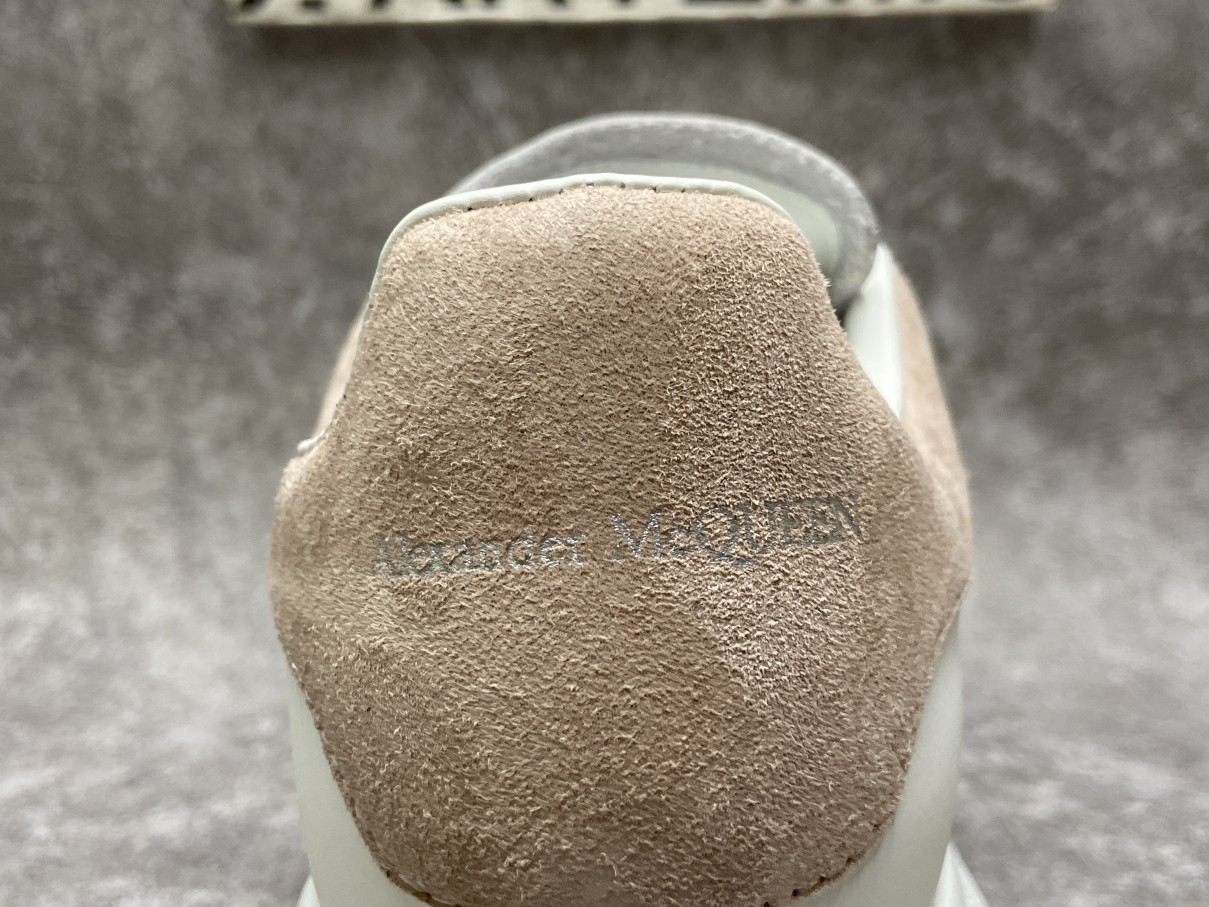 ale*d*r M*Q*en oversized pink sneaker