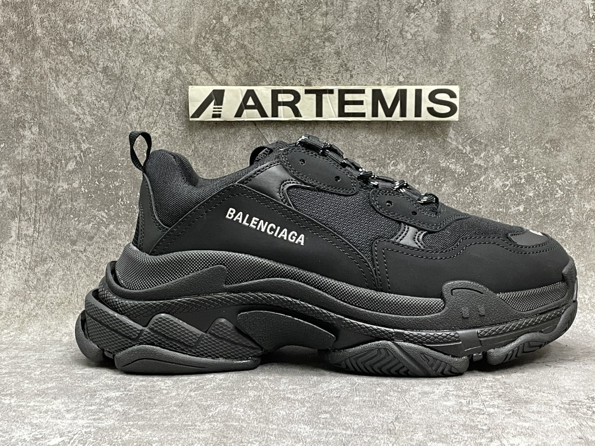 Balenciga Triple S Triple Black