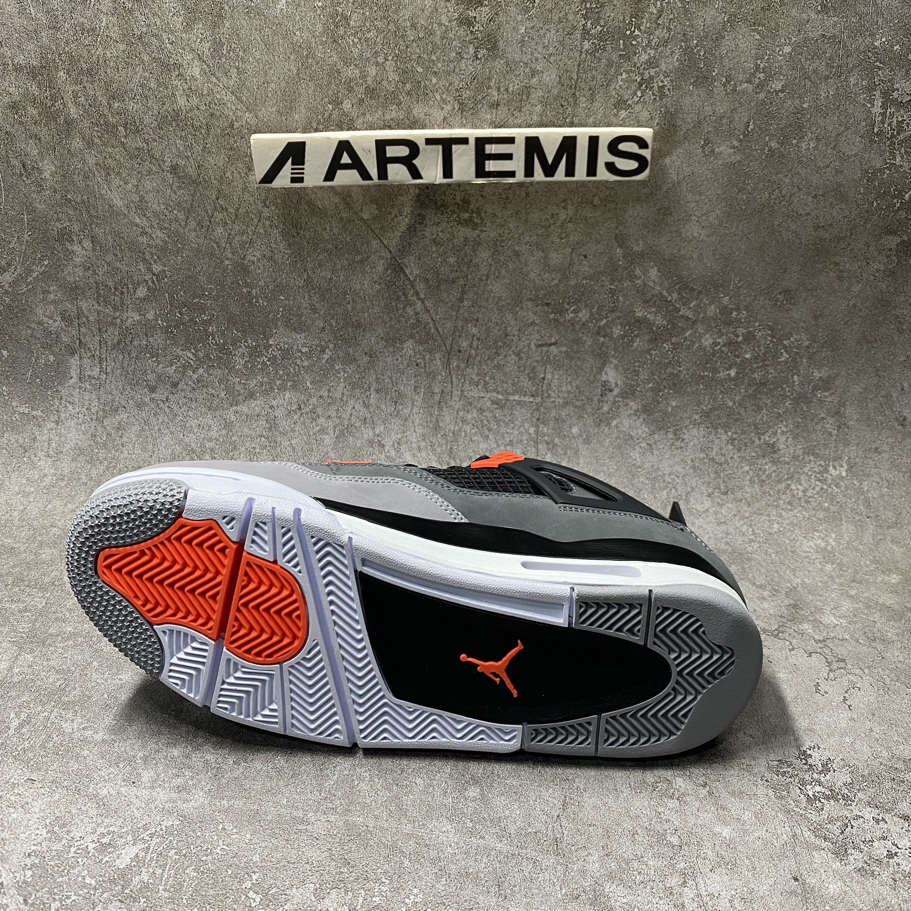 Air Jordan 4 Infrared