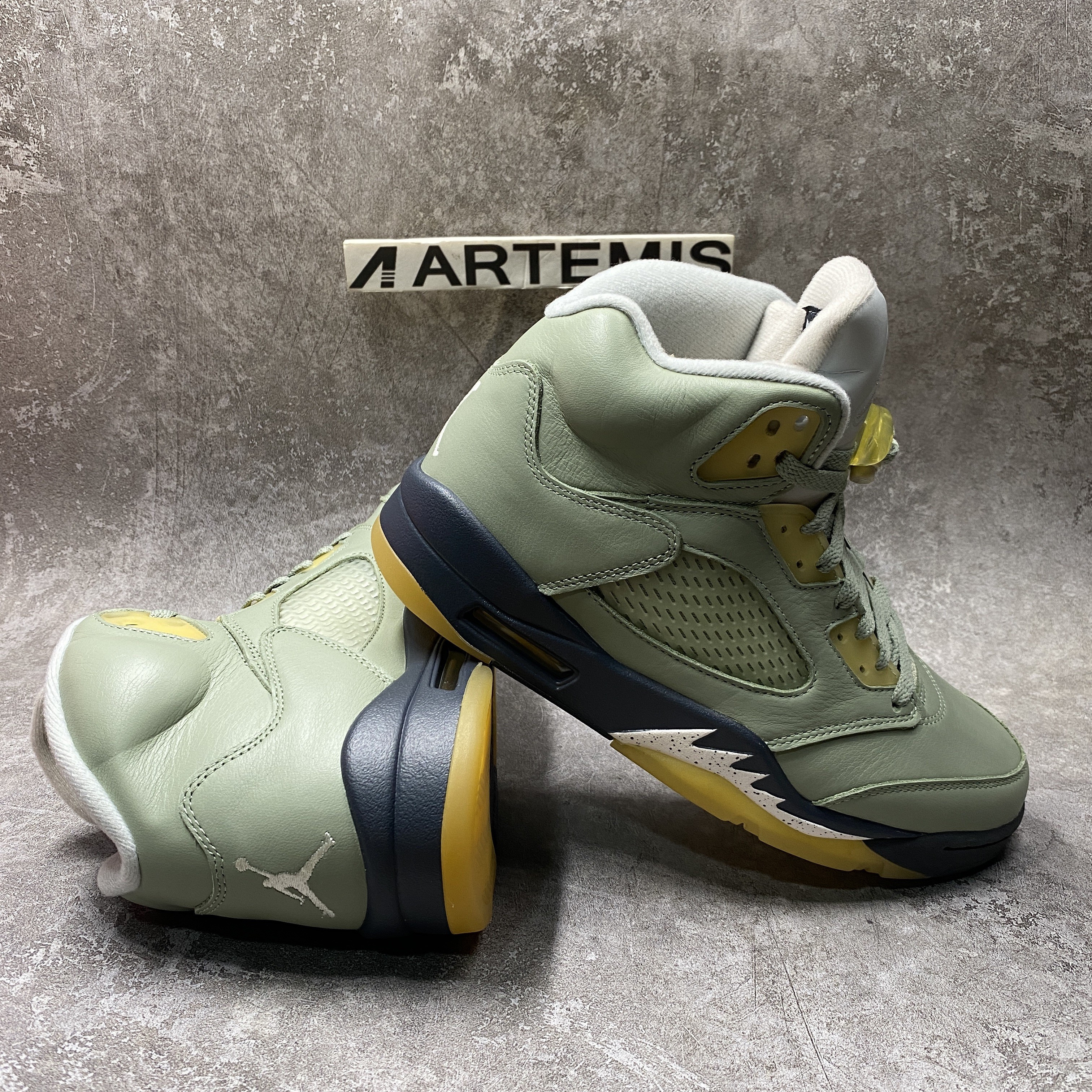 Air Jordan 5 Retro Jade Horizon