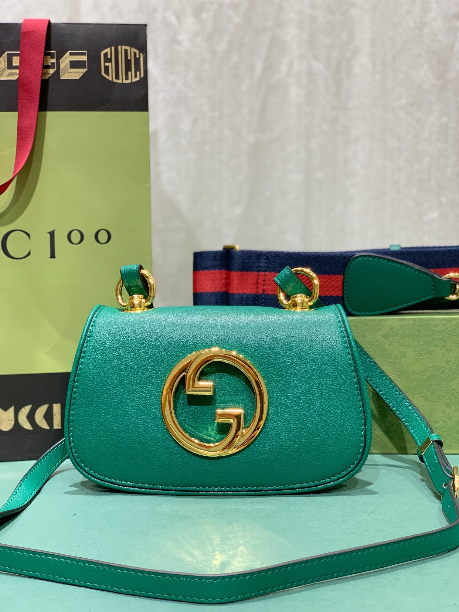 G*u*i BLONDIE MINI BAG GREEN 8.7"W x 5.1"H x 2.2"D