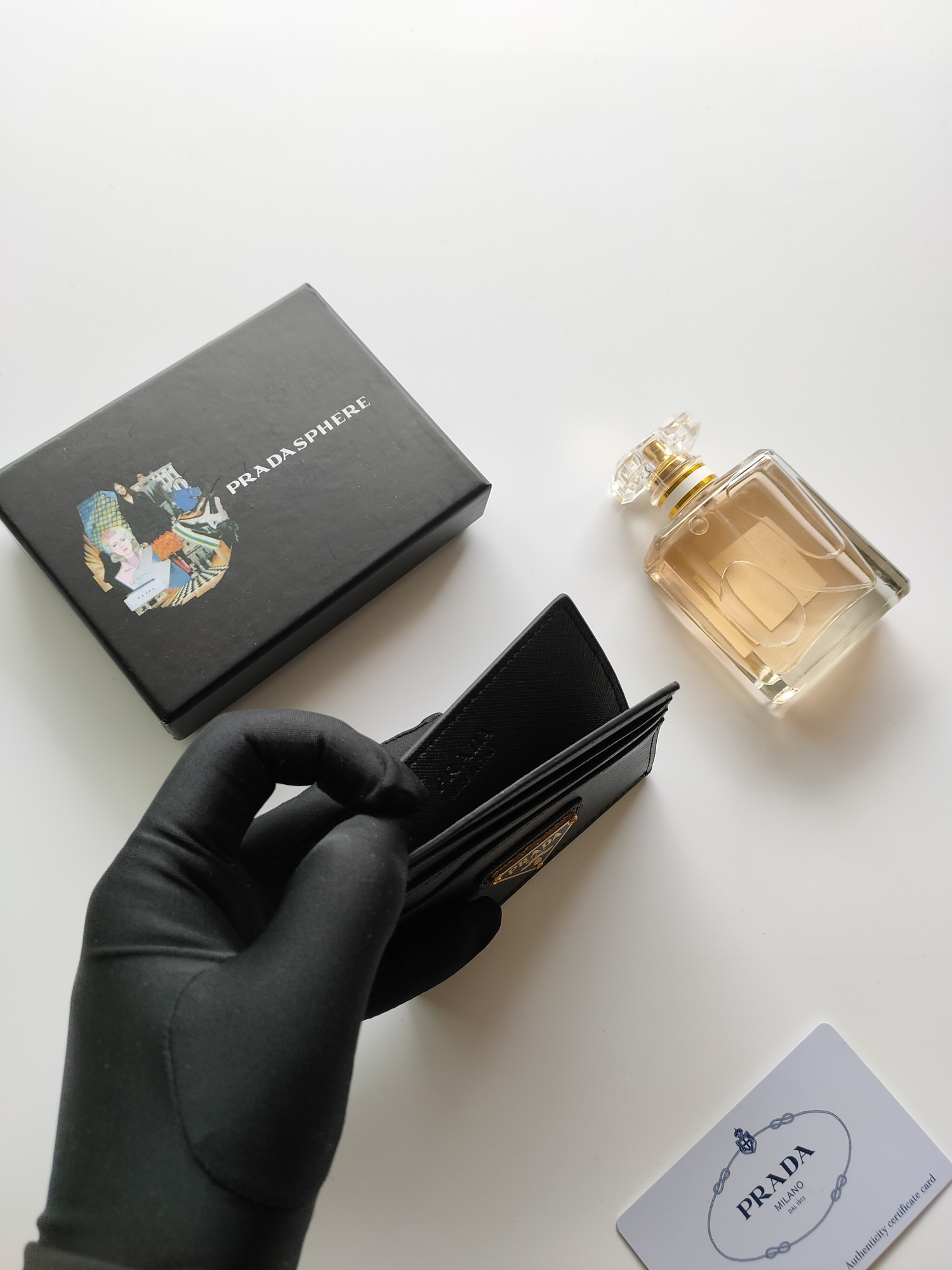 Pra*a card holder 8-10cm