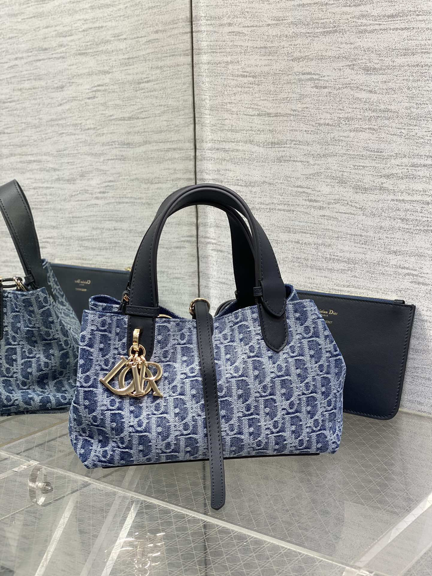 Small D*0r Toujours Bag  Blue Denim D*0r Oblique Jacquard 23 x15 x15cm