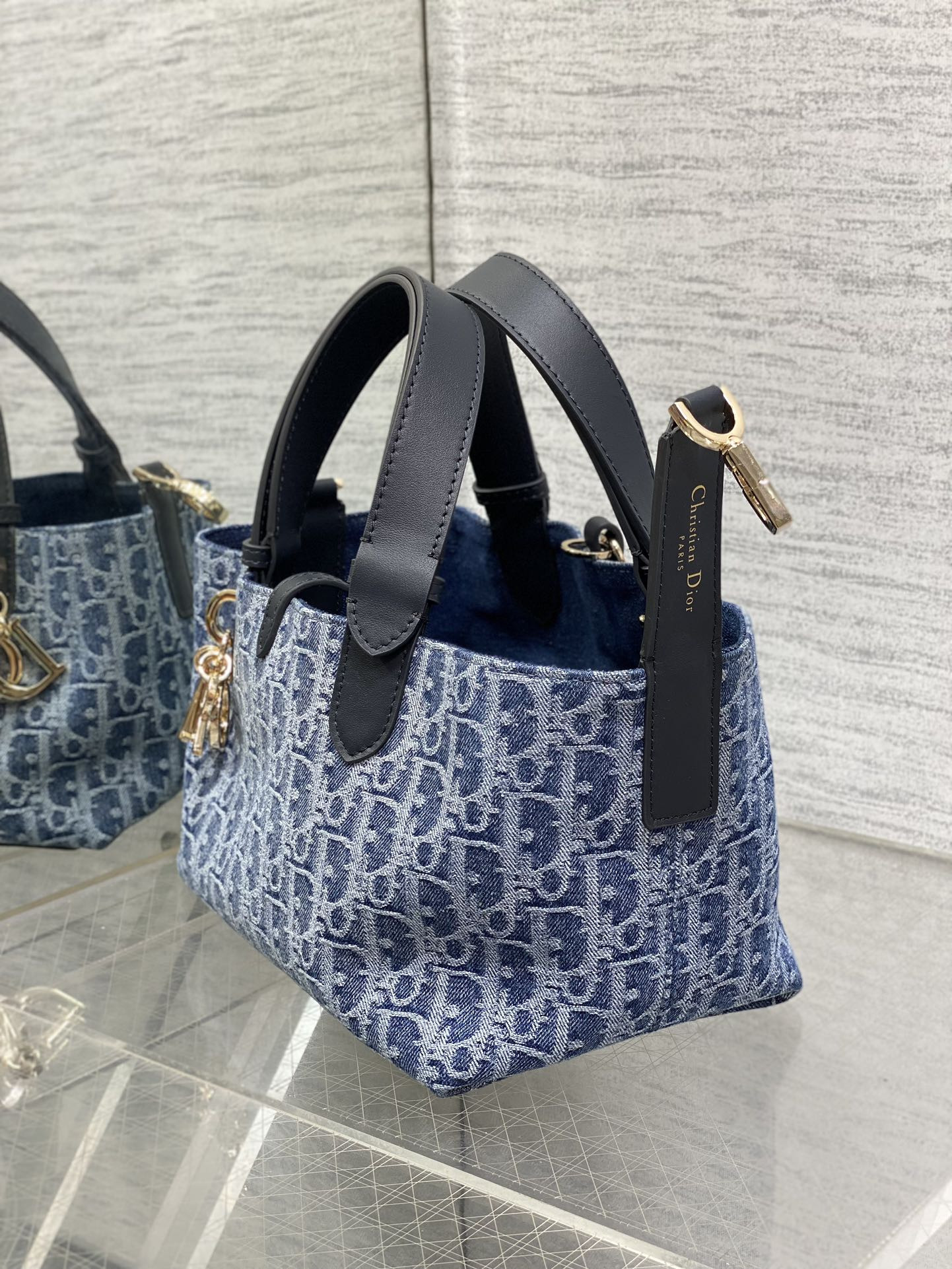 Small D*0r Toujours Bag  Blue Denim D*0r Oblique Jacquard 23 x15 x15cm