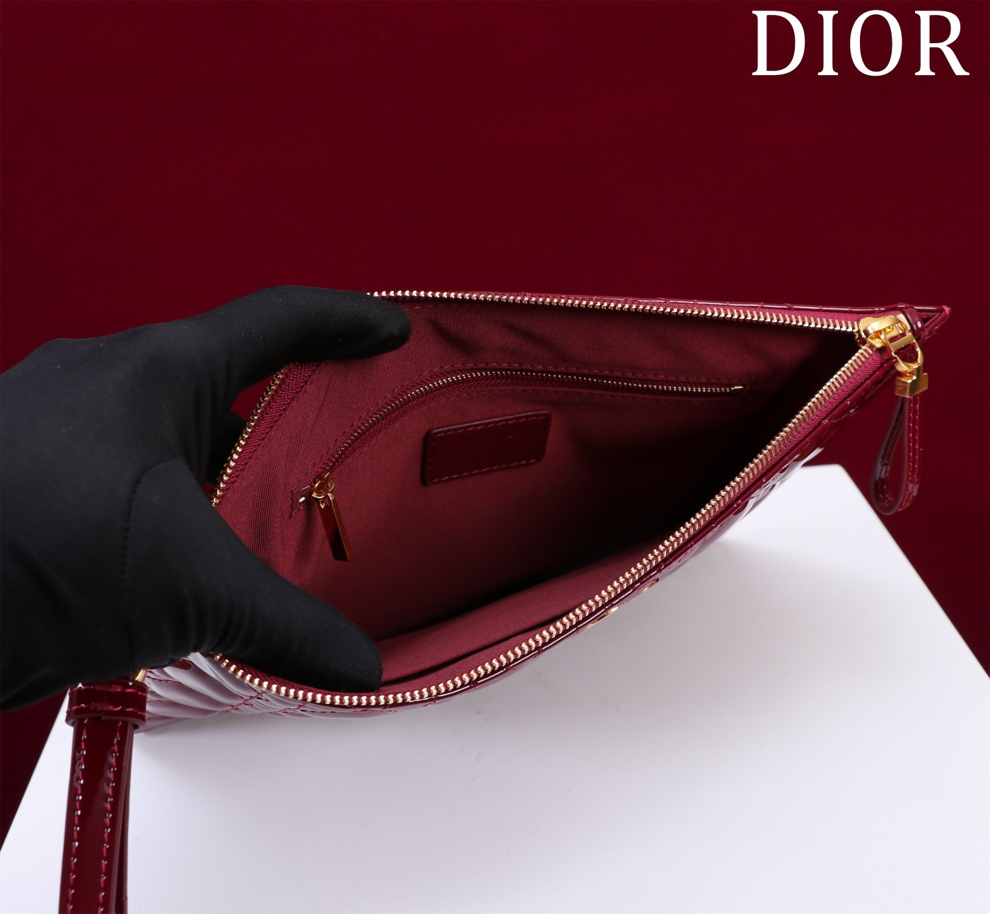 Large D*0r Caro Daily Pouch 30 x 21.5 cm