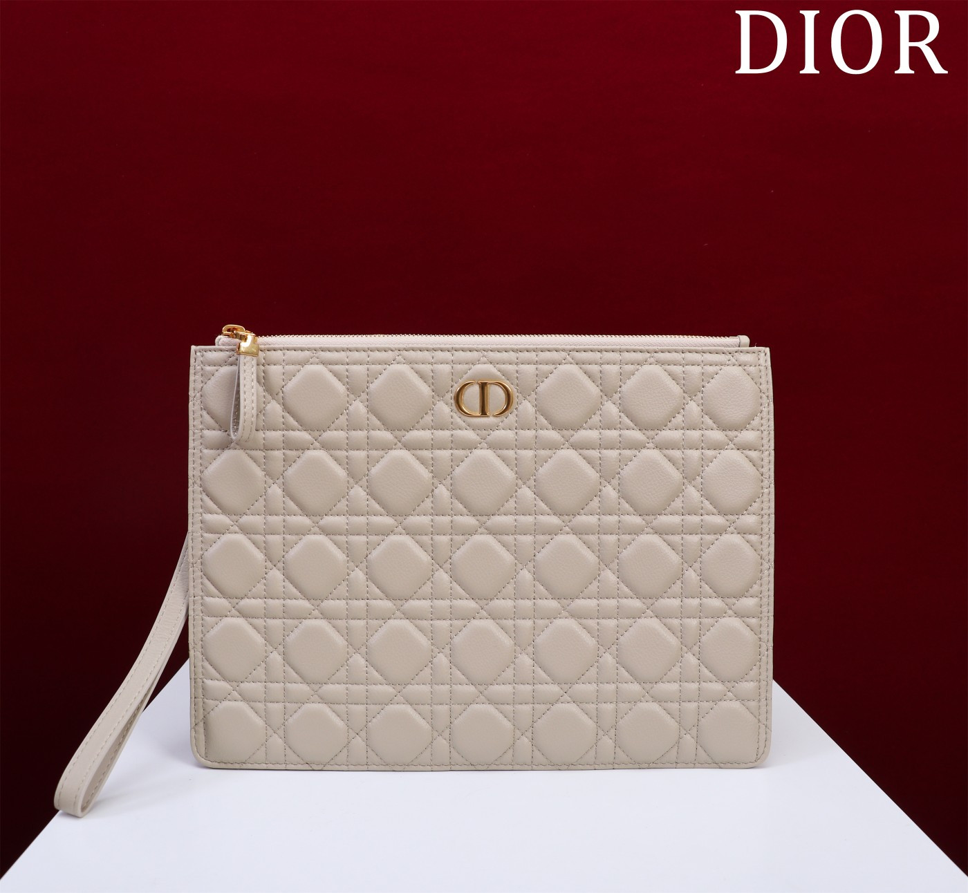Large D*0r Caro Daily Pouch 30 x 21.5 cm