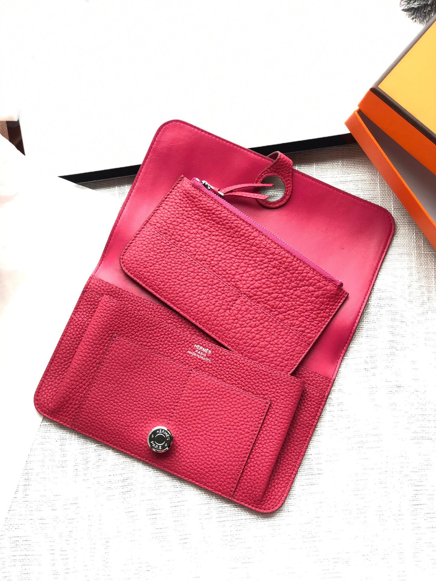 H**me5 dogon duo wallet 20.1cm