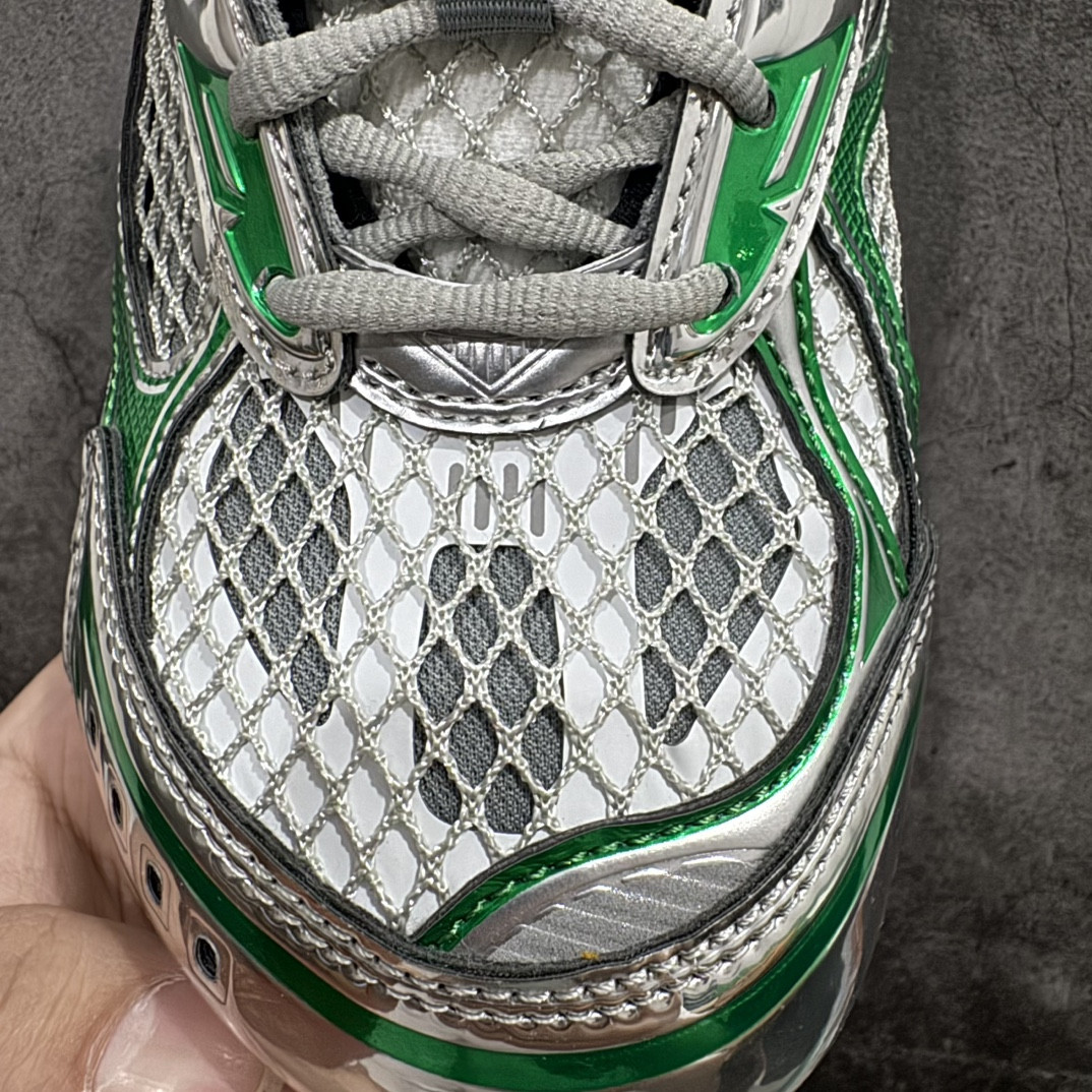 ua bo*te*ga Ve*ne*ta orbit sneaker