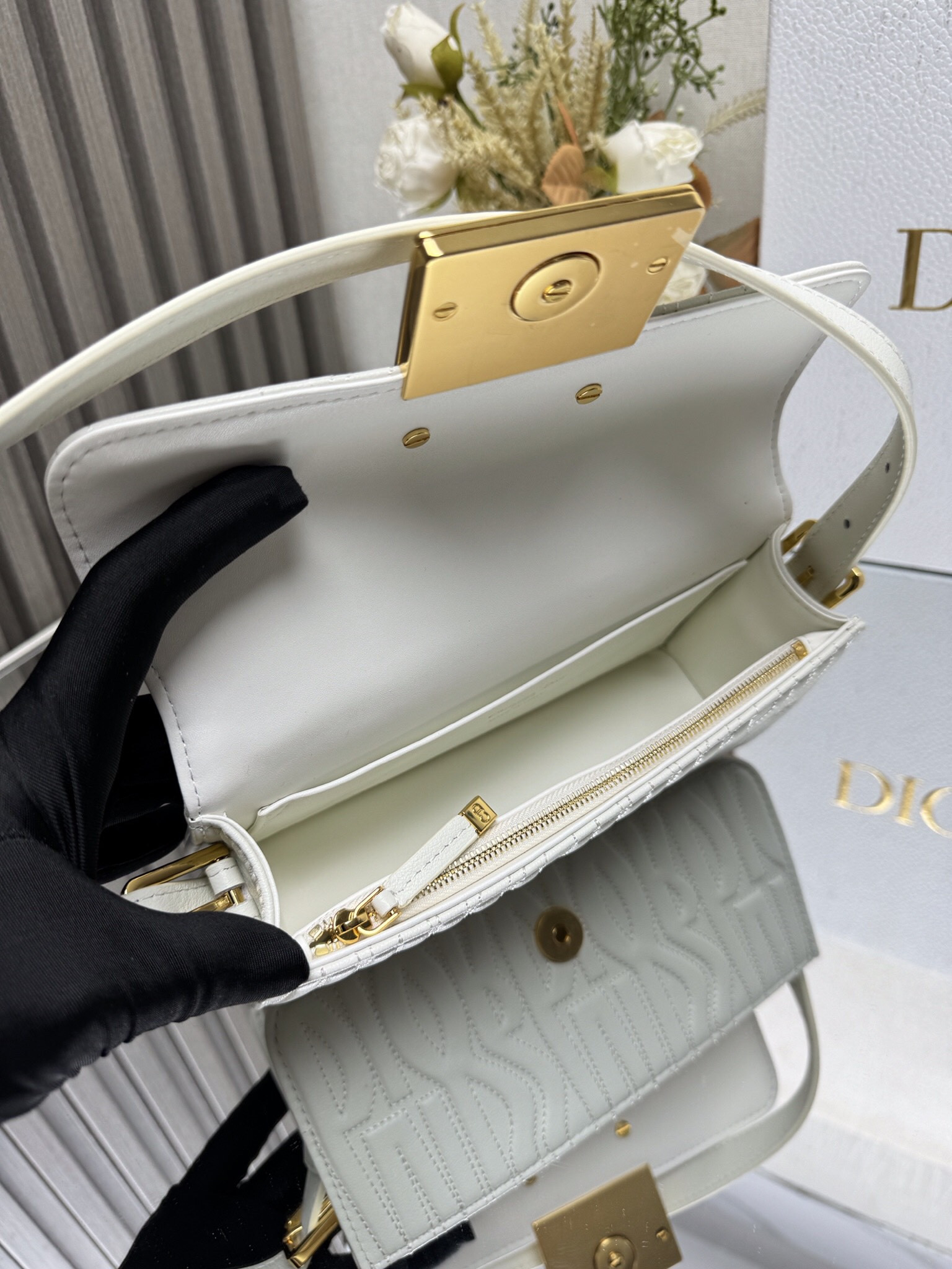 D*0r Miss D*0r flap bag 22 x 11 x 6 cm