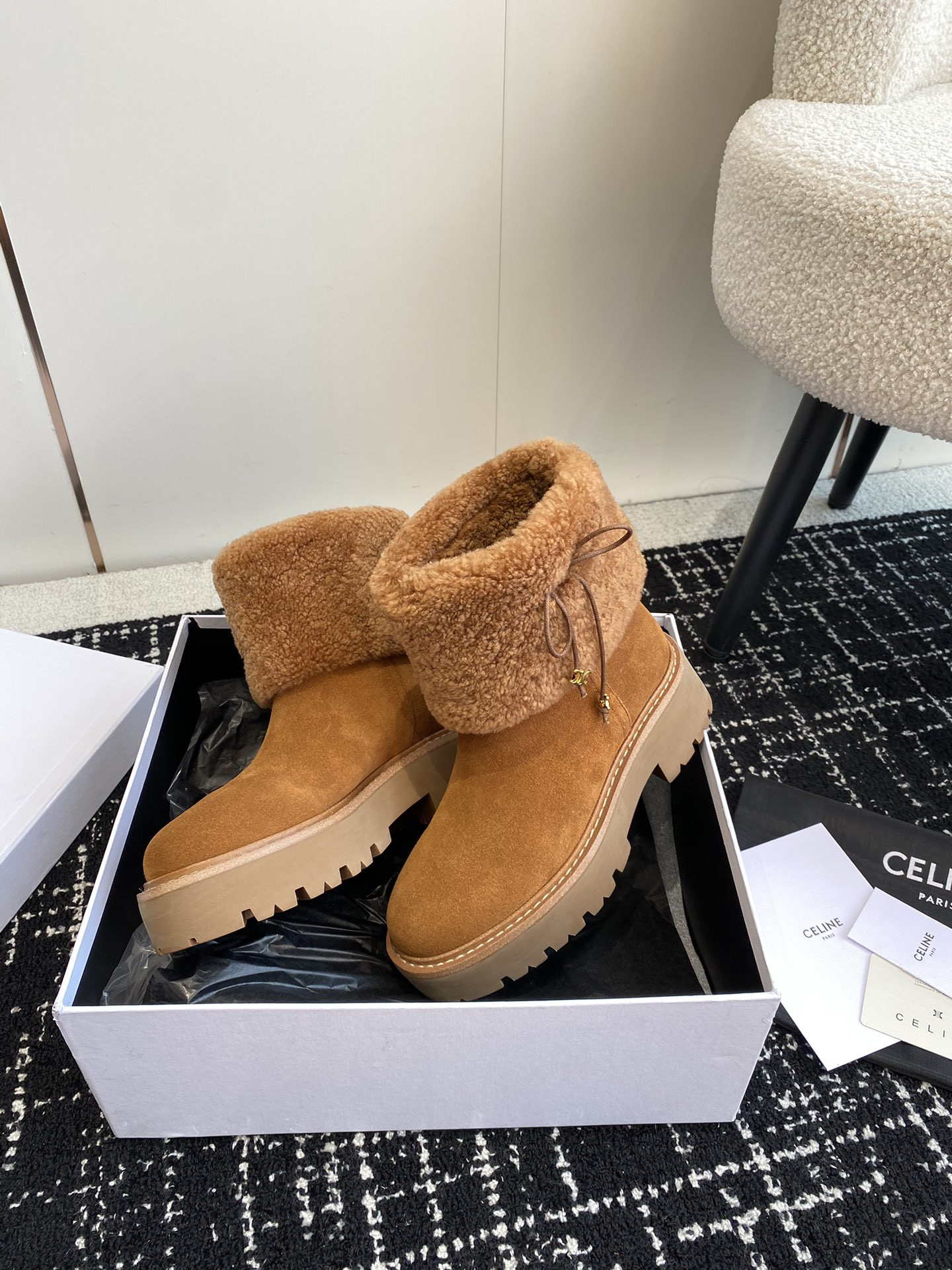 UA Ce**e Boot