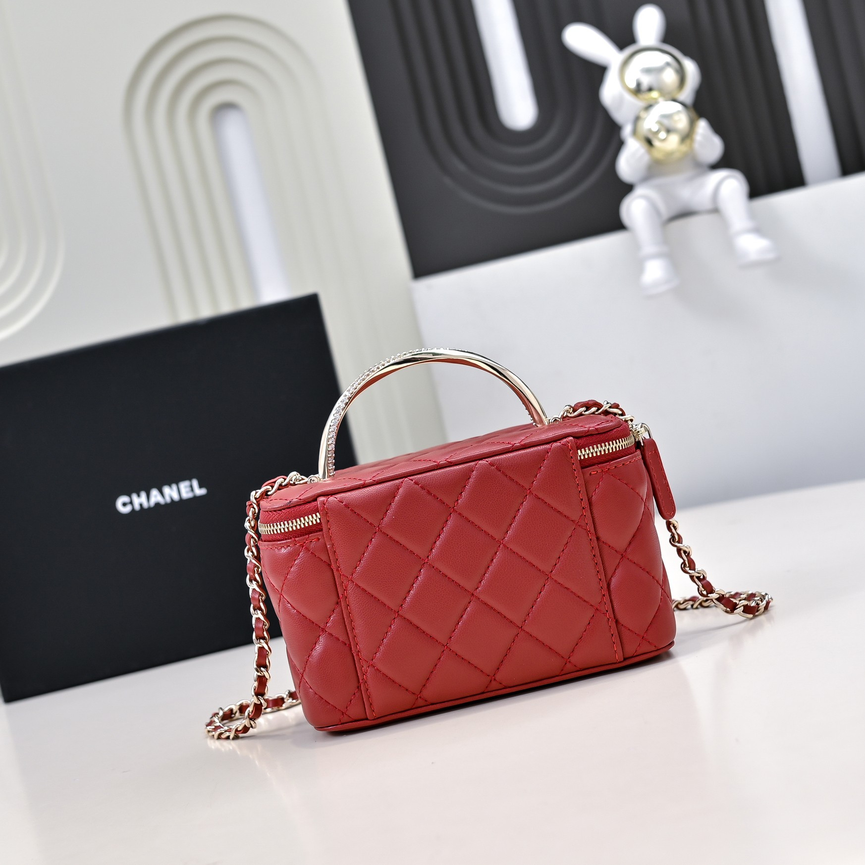 Ch*el Clutch With Chain 17cm