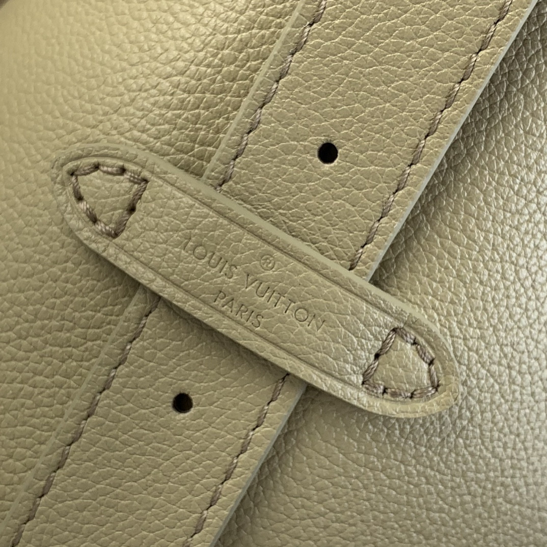 LV Low Key Hobo M24988 31.0x35.0x18.0cm