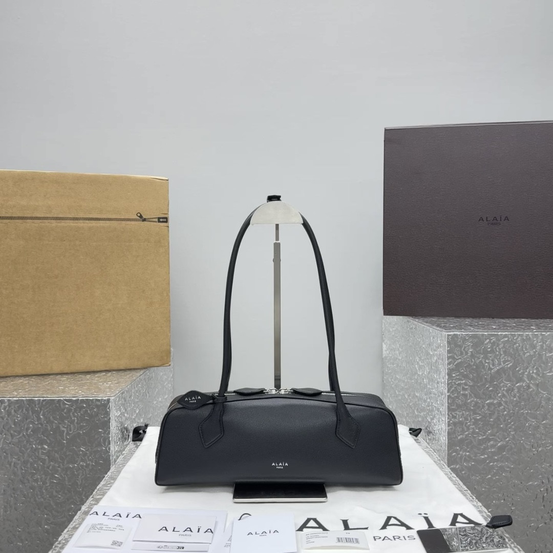 ALAÏA LE TECKEL MEDIUM BAG 33x11x10cm